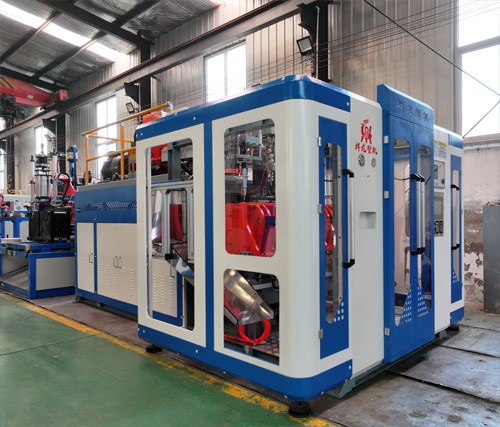 20、全自動(dòng)80機(jī)吹塑機(jī)1.jpg
